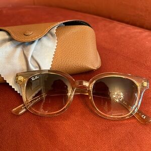 Ray-Ban sunglasses with case